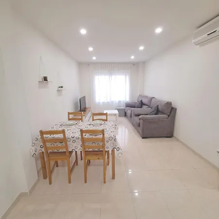 Apartment 2a Linea De Mar, Playa De Lloret, Centro Historico Lloret de Mar